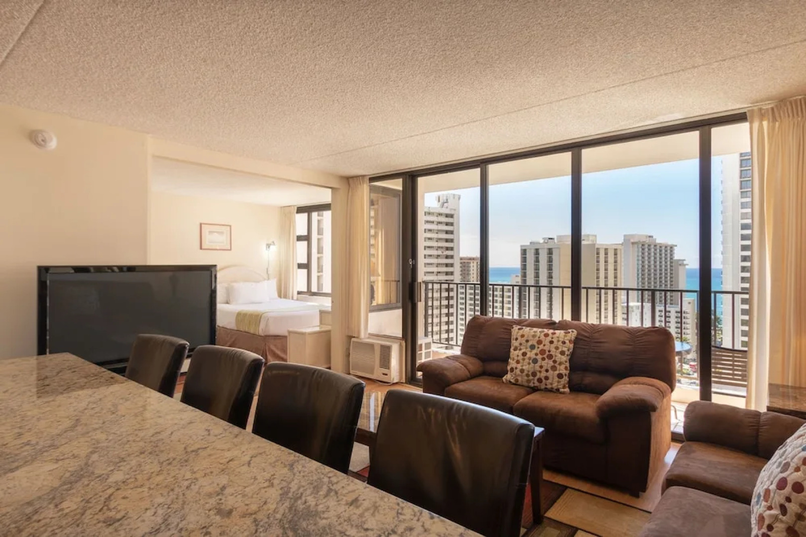 Tower 2 Suite 2012 at Waikiki