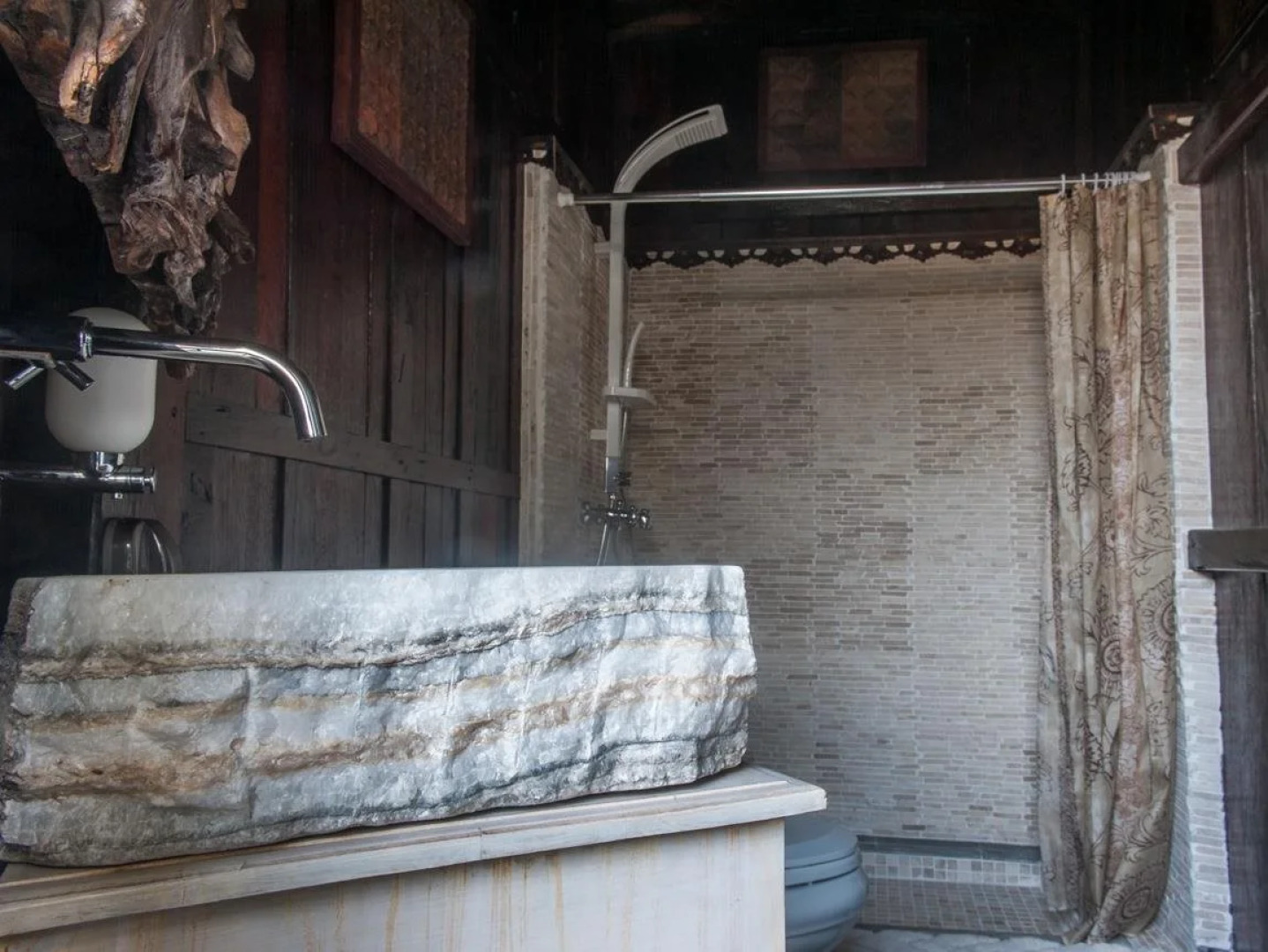 Most Exotic Beachfront Villa Keong