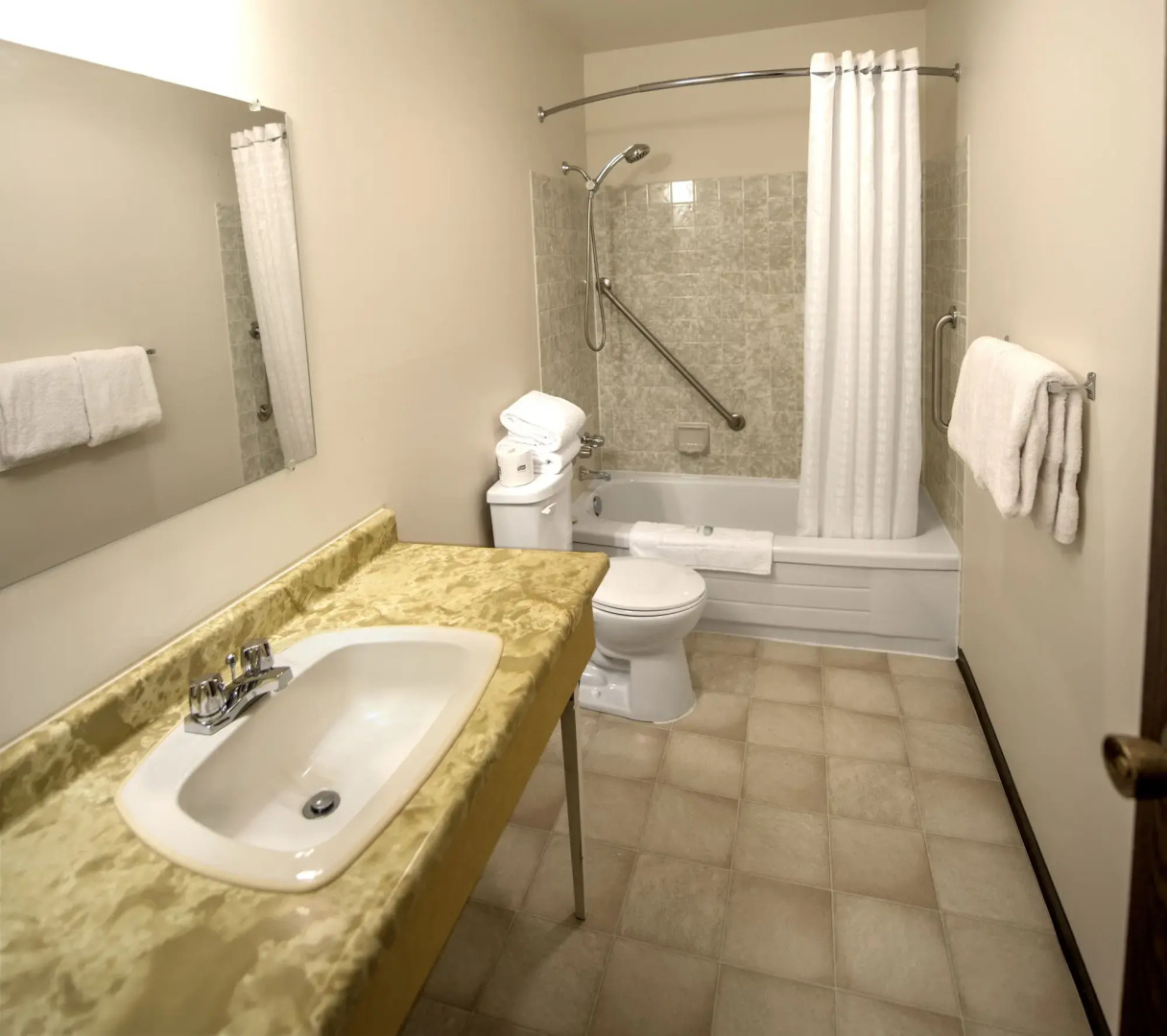 Robin Hood Inn & Suites