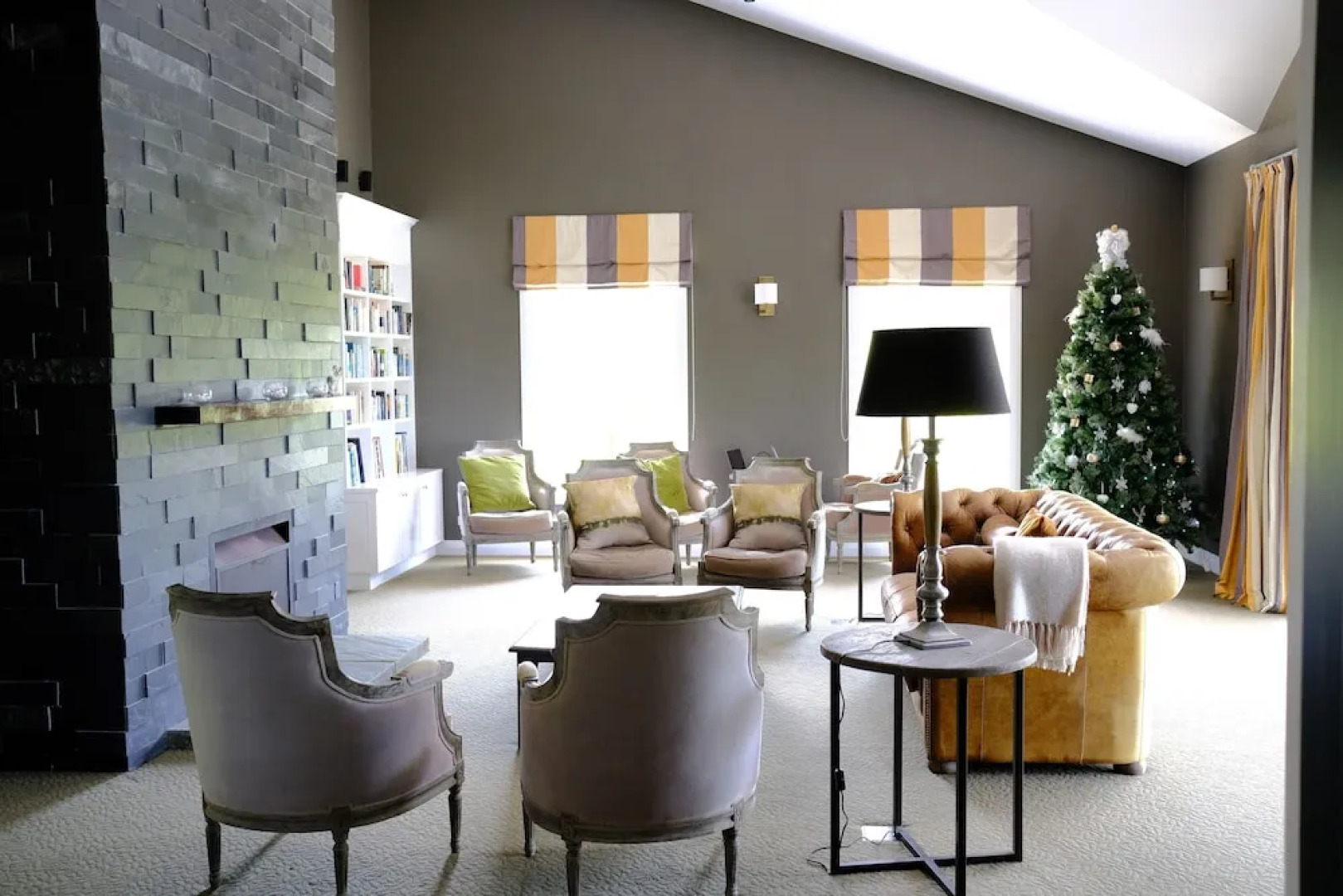 Woodhouse Mountain Lodge