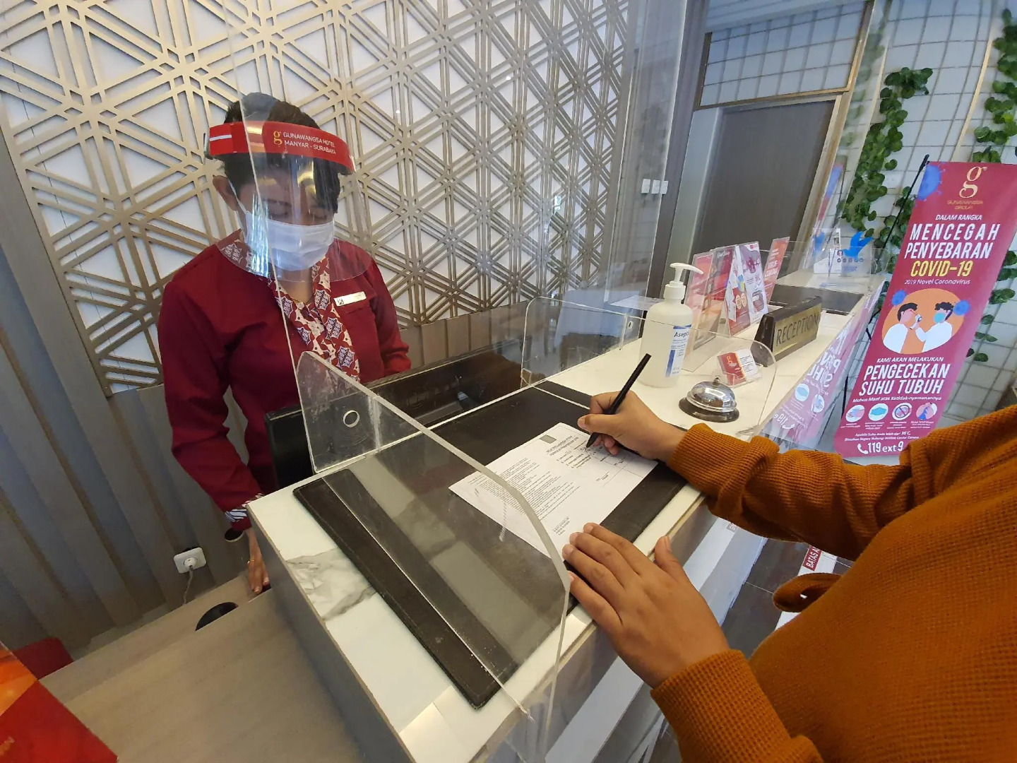 Gunawangsa Manyar Hotel Surabaya