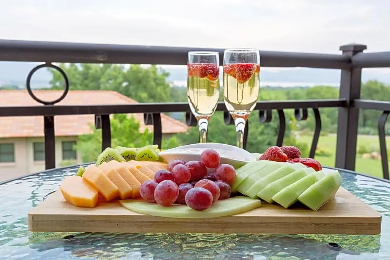 Three Oaks And An Aloe Boutique Hotel