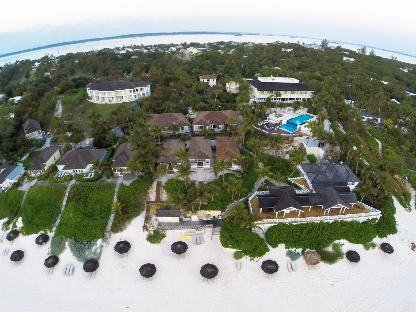 Coral Sands Inn & Cottages