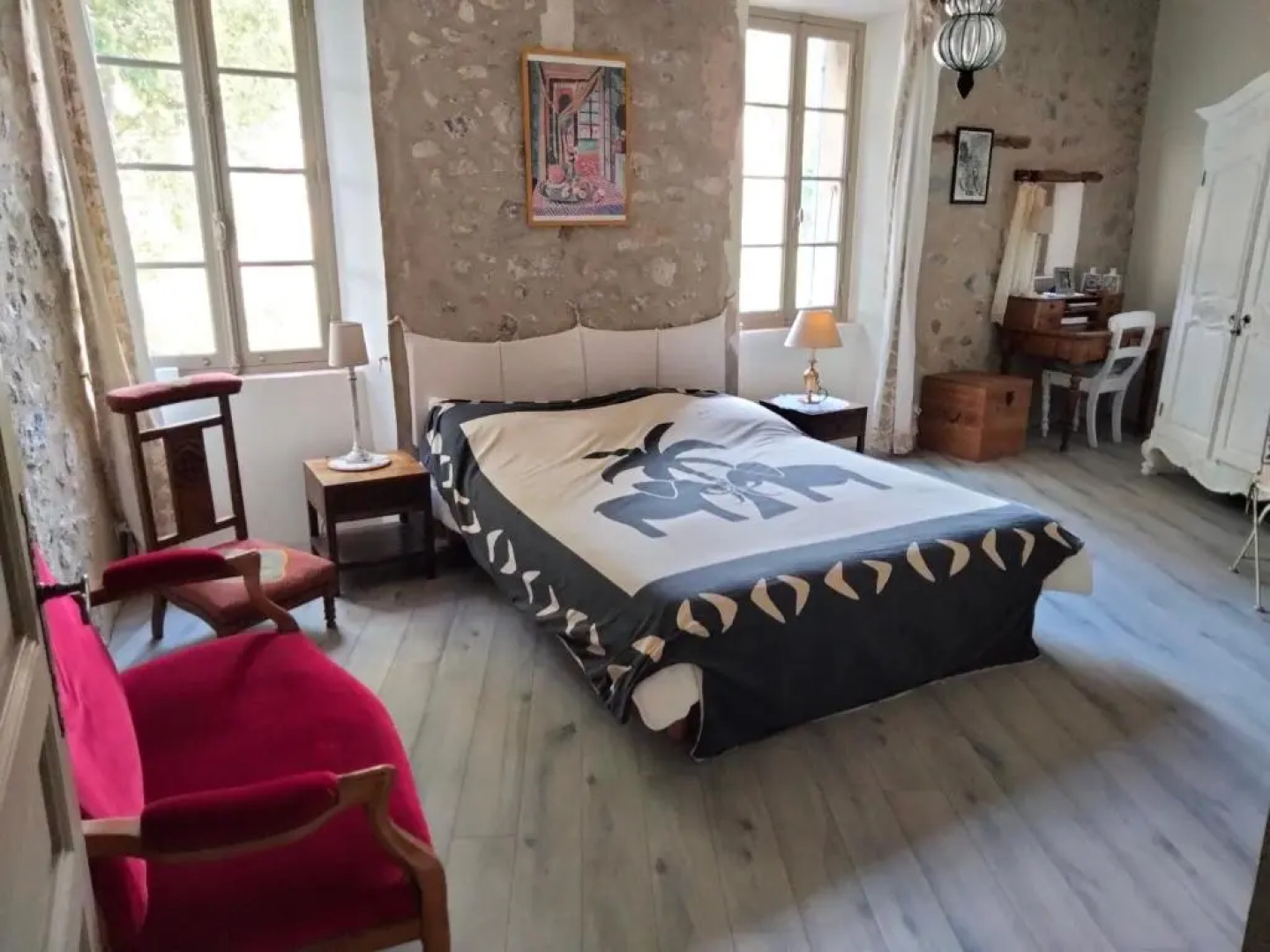 Maison de caractère face à l abbaye de lagrasse