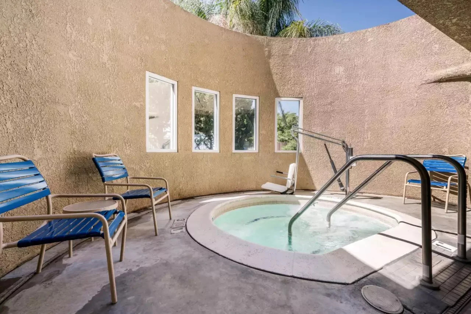 Comfort Inn Lathrop - Stockton Airport