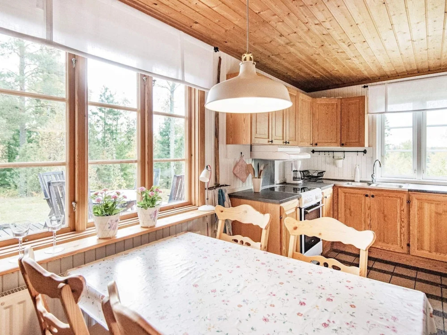 6 Person Holiday Home in ED