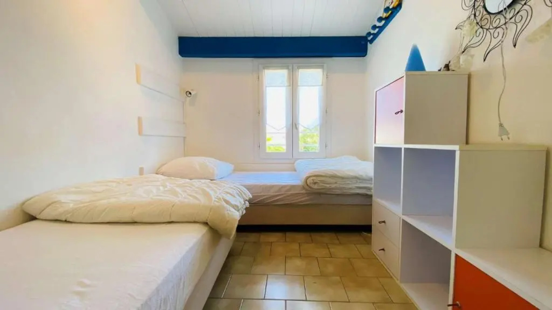 Location dans résidence avec piscine à 50m de la plage