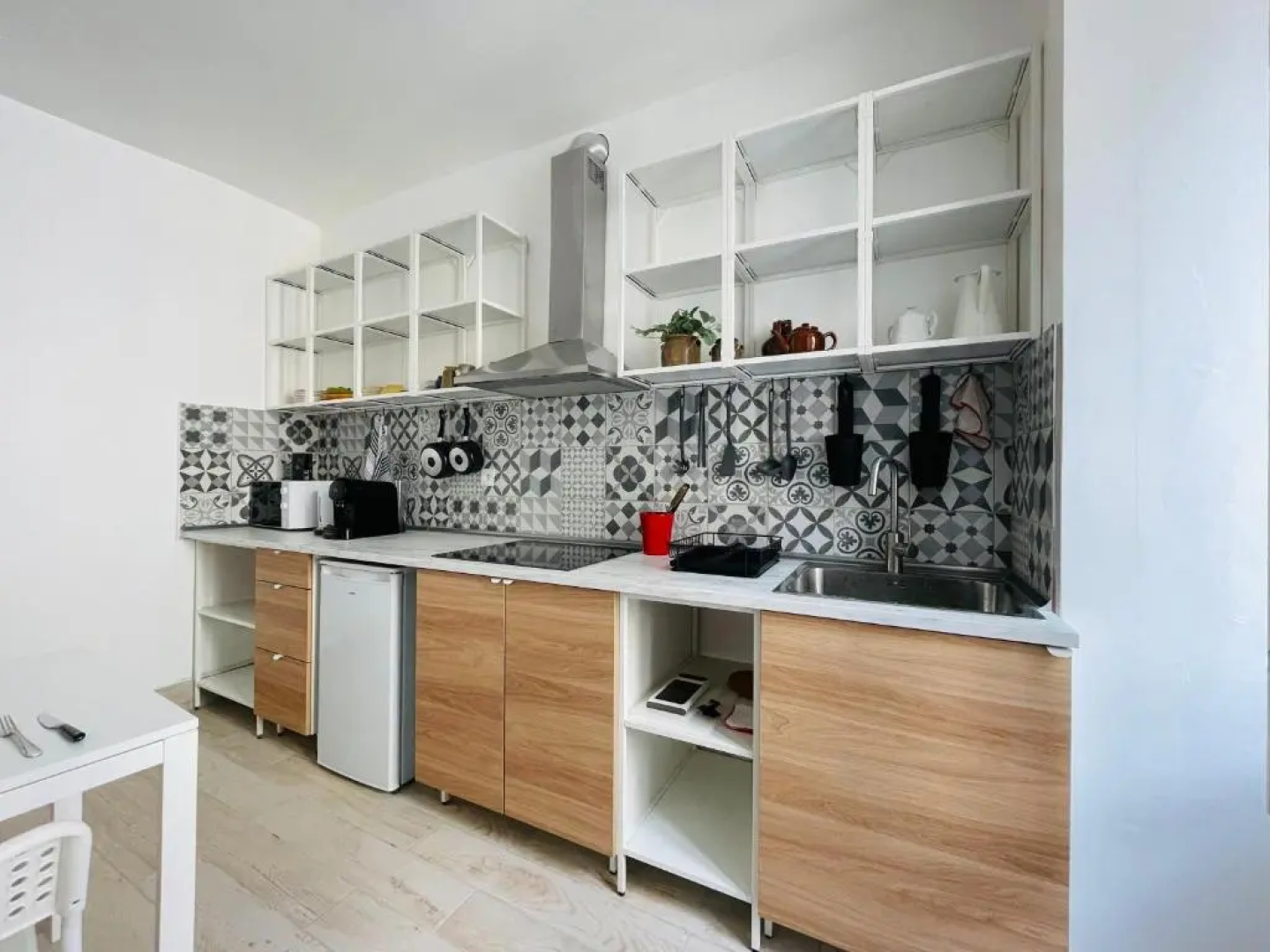 DnN - Modern chic 1BR # minutes to center Thiers # Wifi, free Netflix and Parking