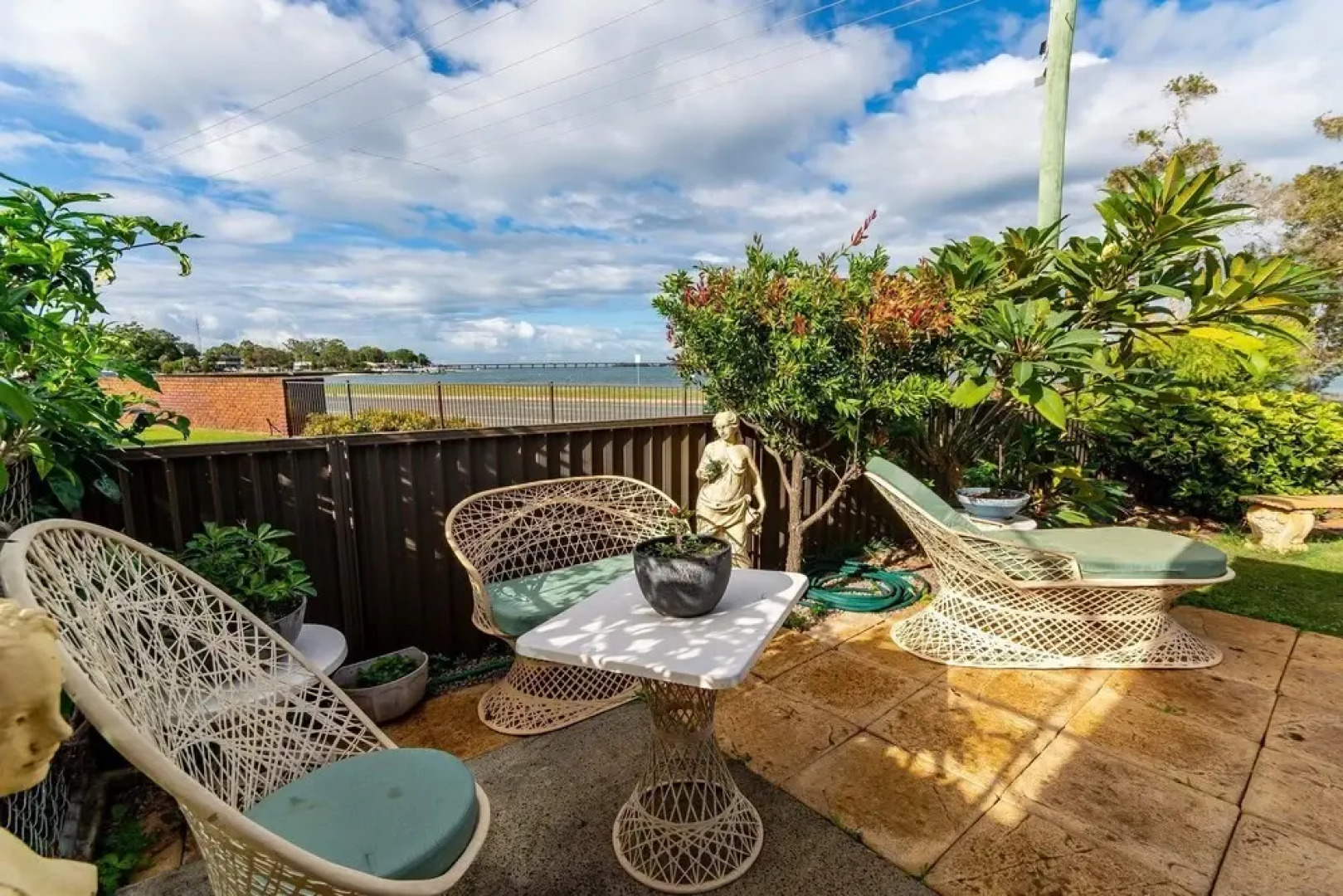 Spoil yourself with the perfect position of this first floor Unit