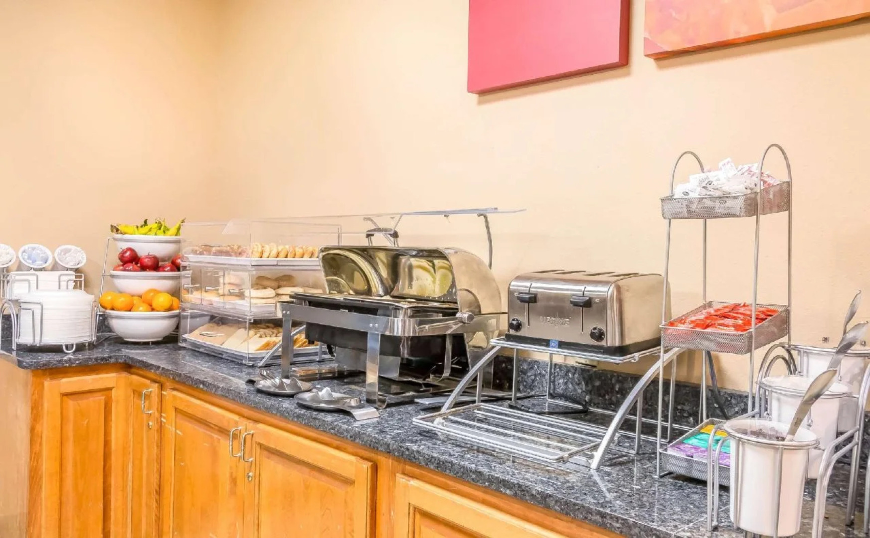 Comfort Suites Savannah North I-95