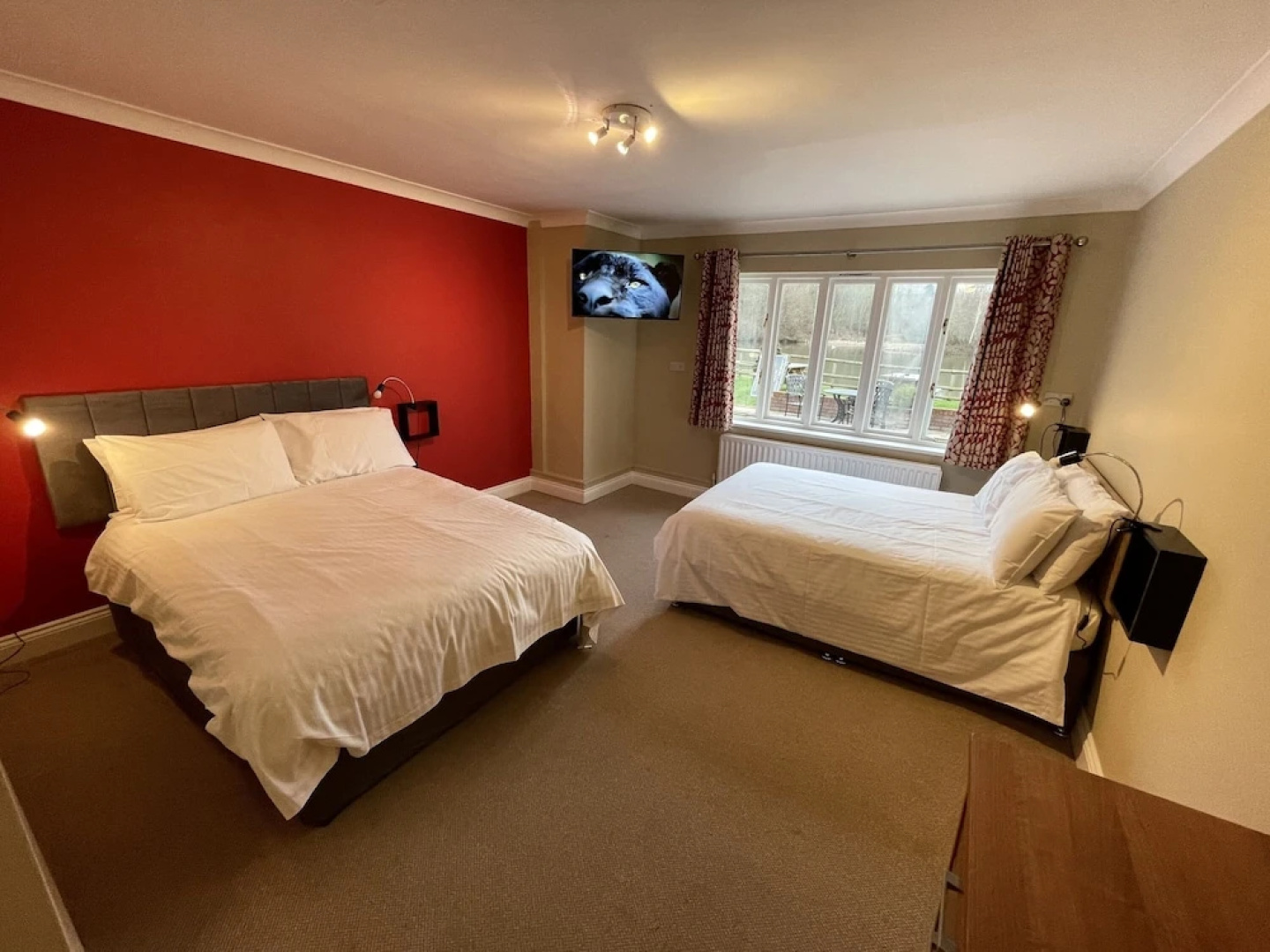 Cadmore Lodge Hotel