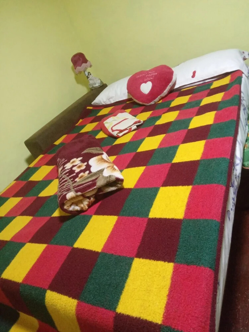 Room in Guest Room - Cozy Rural Retreat in Roşia Montana