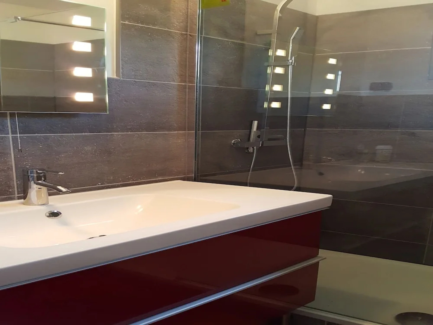 Stay in the heart of... St Tropez