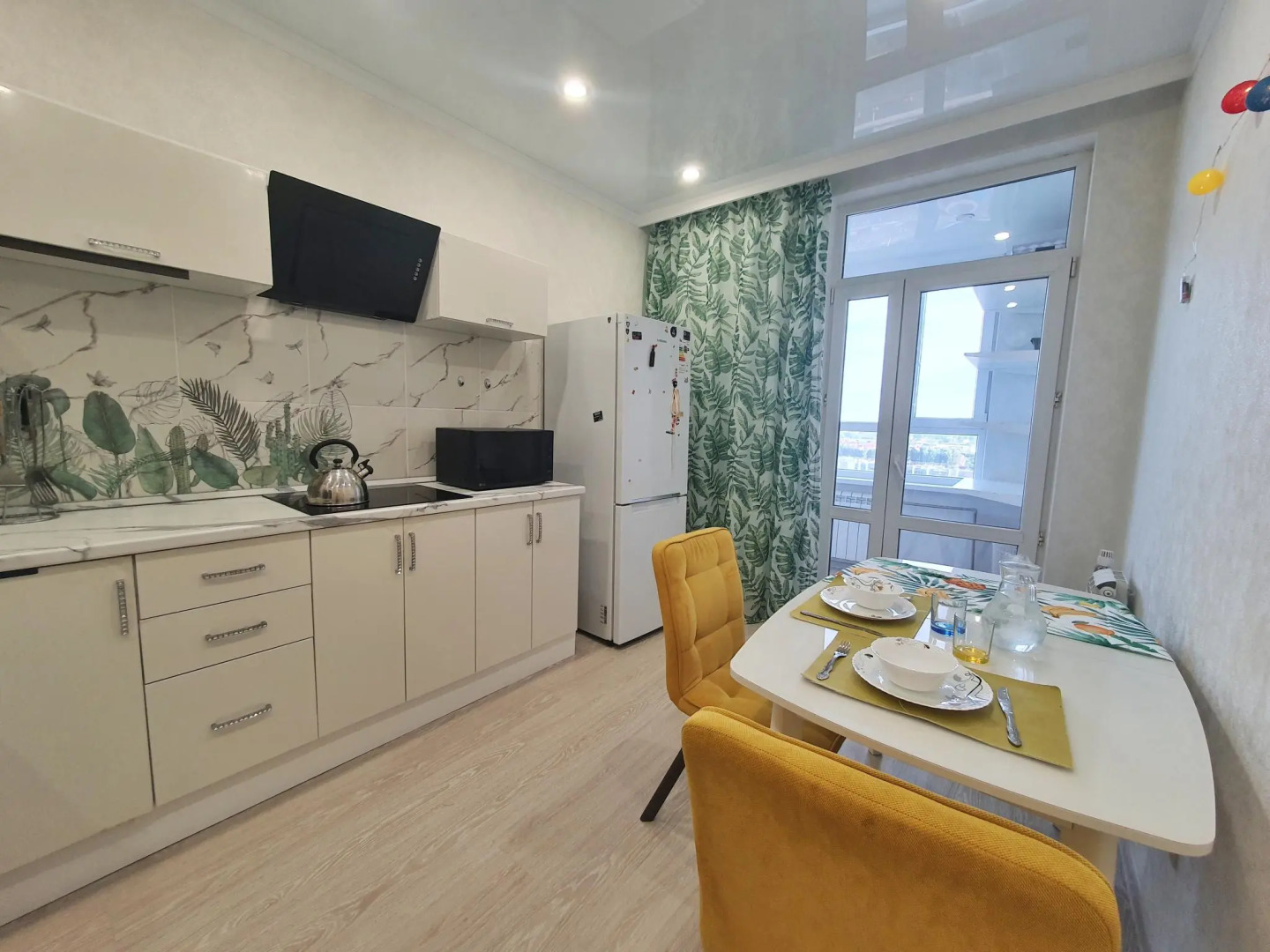 Bestflat (Бестфлэт) на Есенина