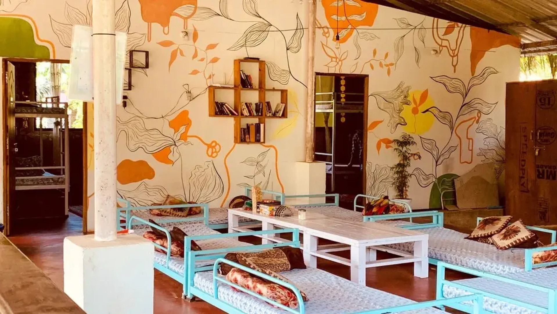Rootsvilla Hostel Goa