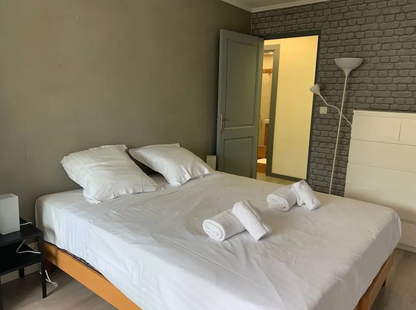 Spacieux logement domaine securise