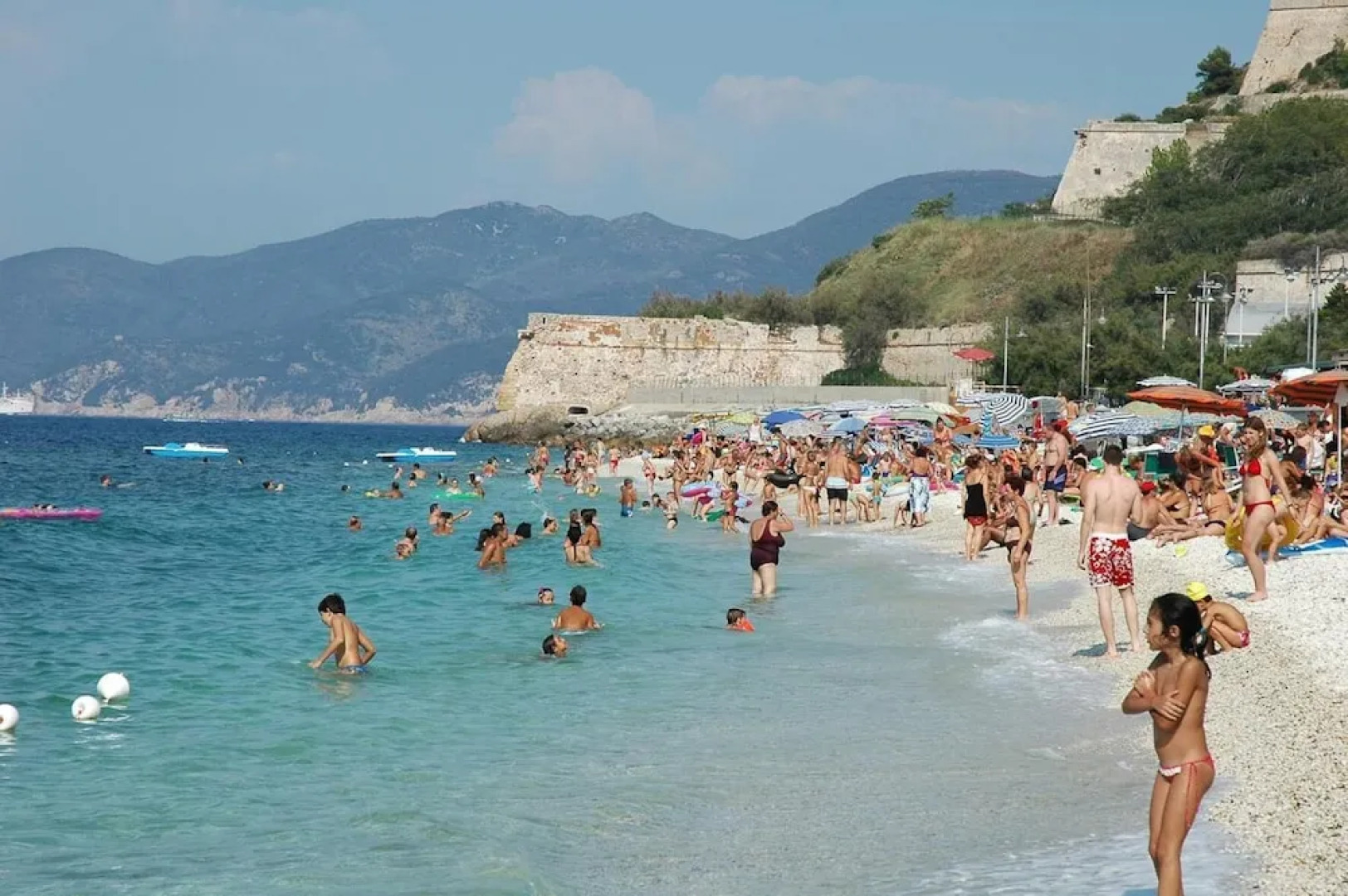 Hotel Crystal & Residence