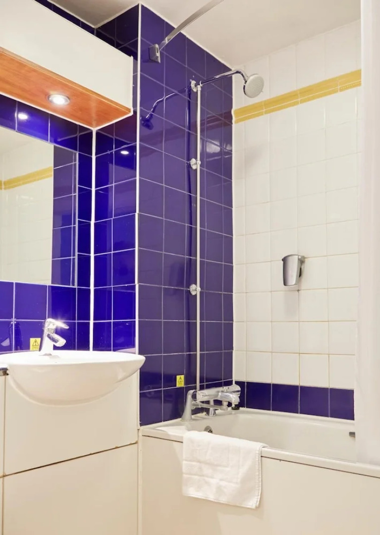 Wheatsheaf Hotel By Greene King Inns