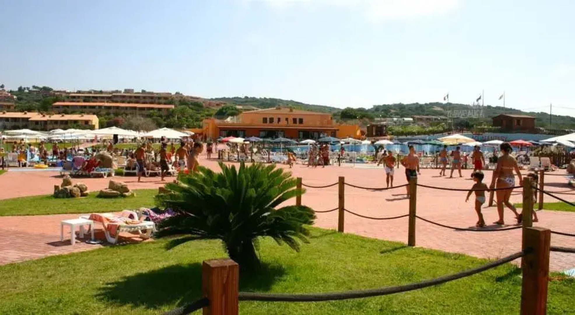 Hotel Residenziale Isola Rossa