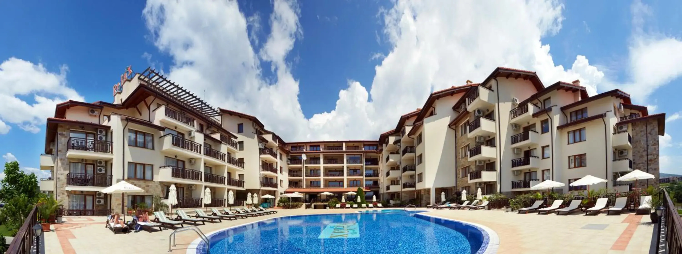 Relax Holiday Complex & Spa