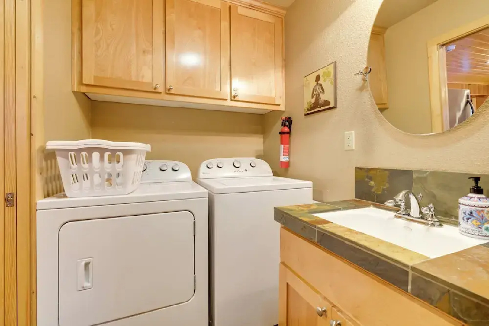 5 Mi to Dodge Ridge: Cabin in Strawberry