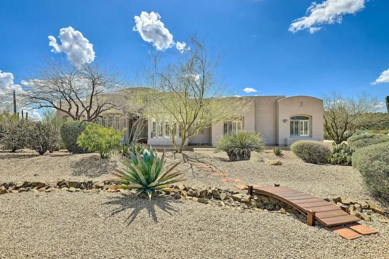 Stunning Cave Creek Home w/ Infinity Pool!
