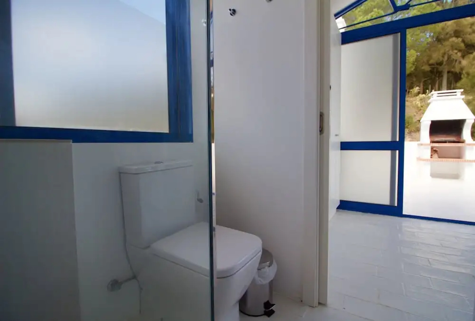 Horta do Mar 2 by Lightbooking