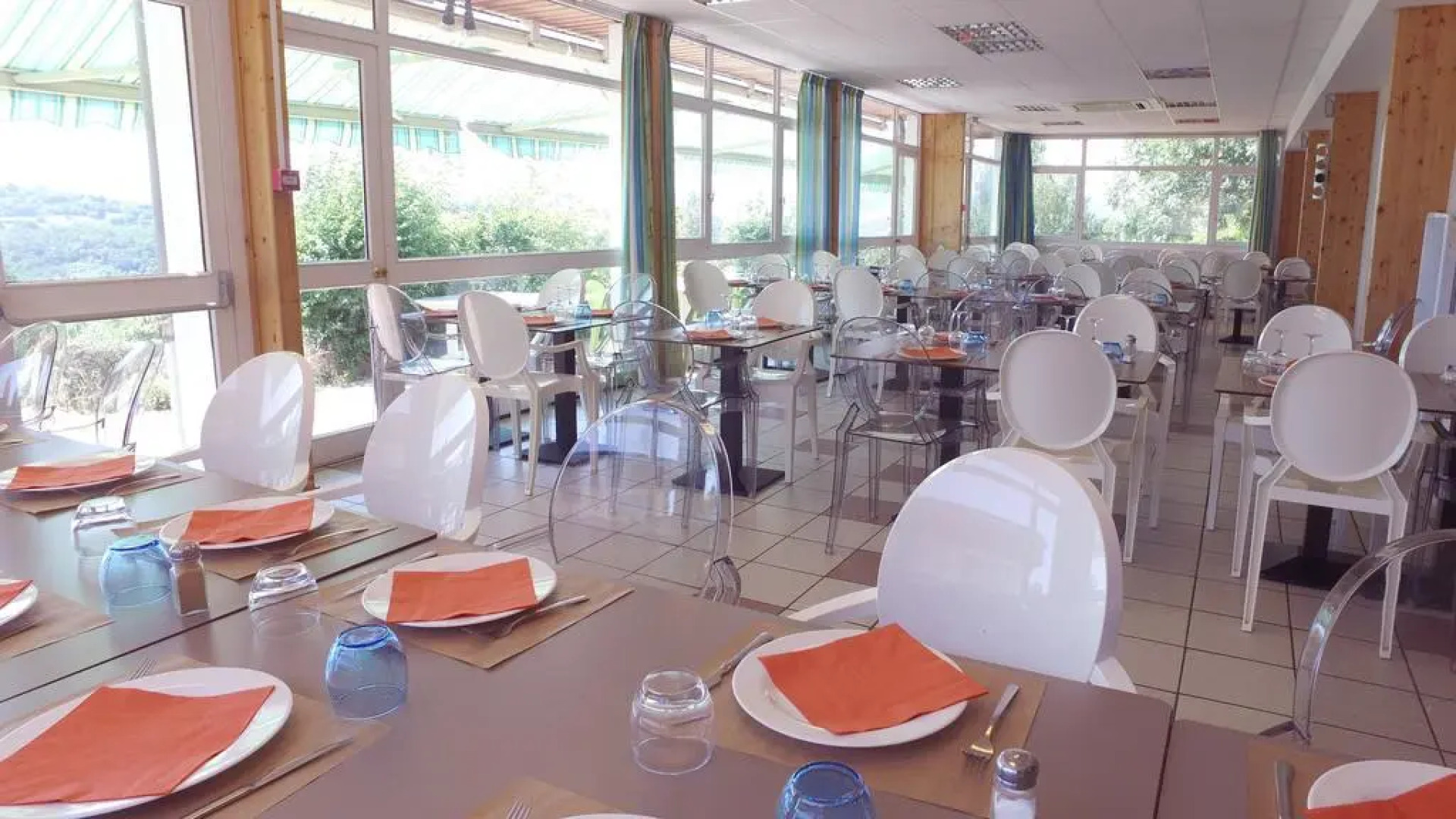 VVF Montpeyroux Auvergne, Parent