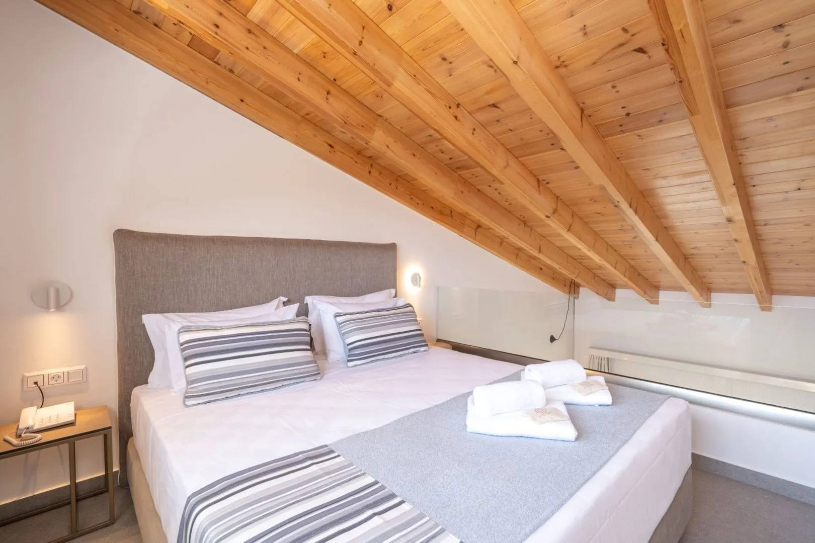 Mirablue Luxury Residences