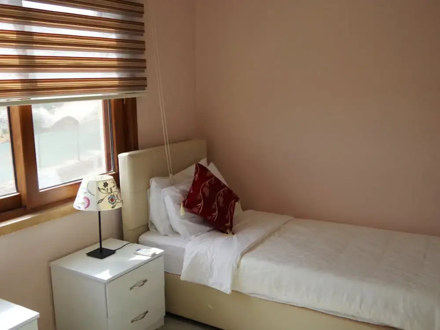 Holiday Apartment With Astonishing Views in Esentepe