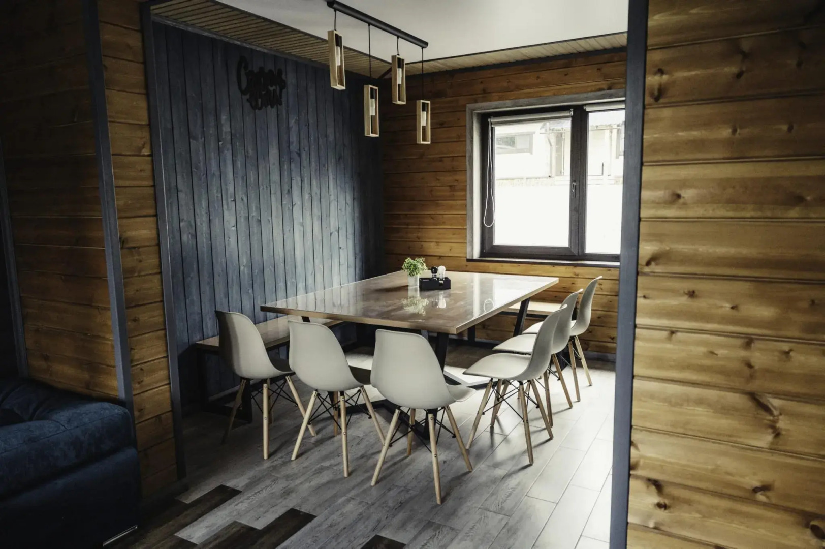 Отель Шепоты