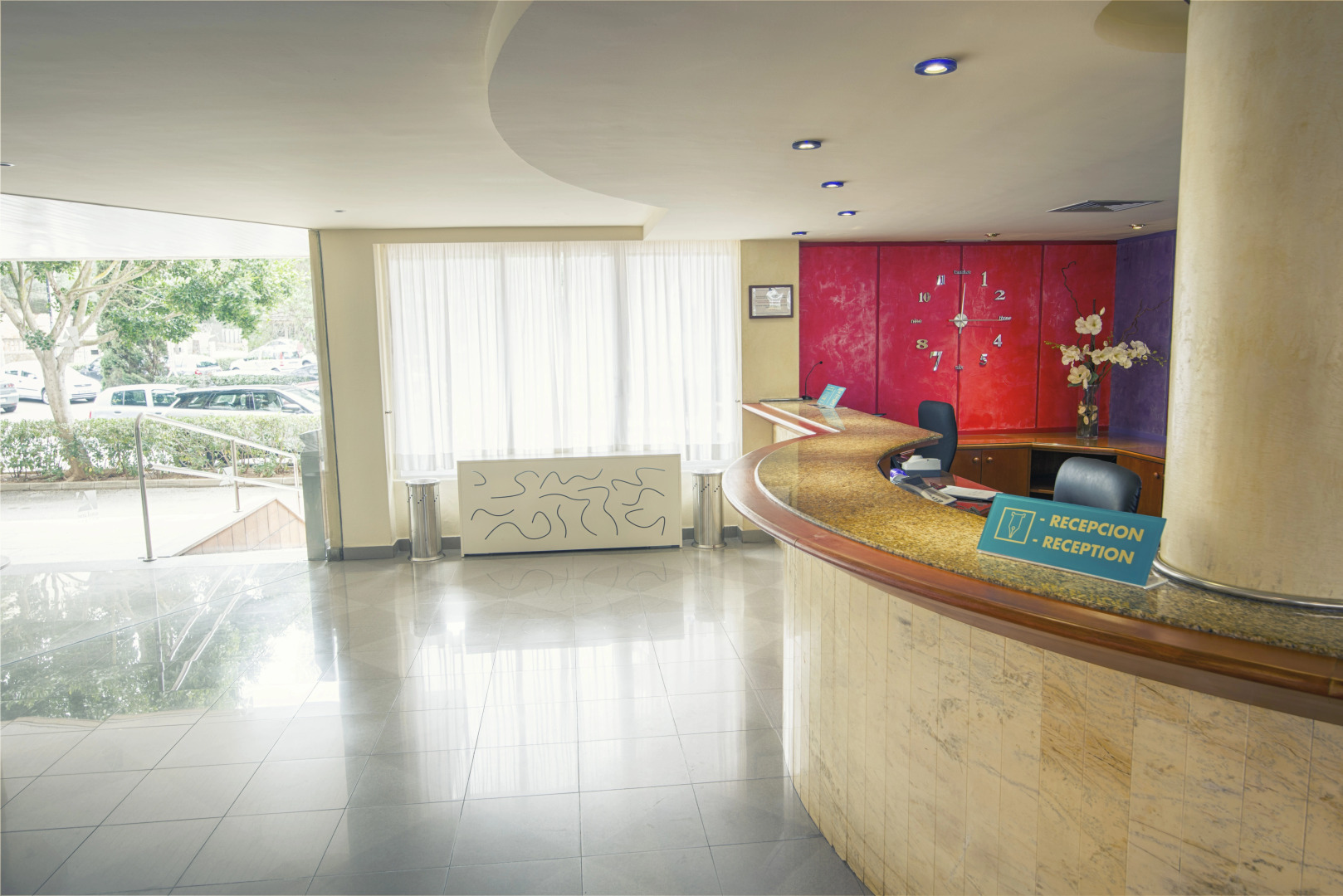 Azuline Hotel Bahamas y Bahamas II