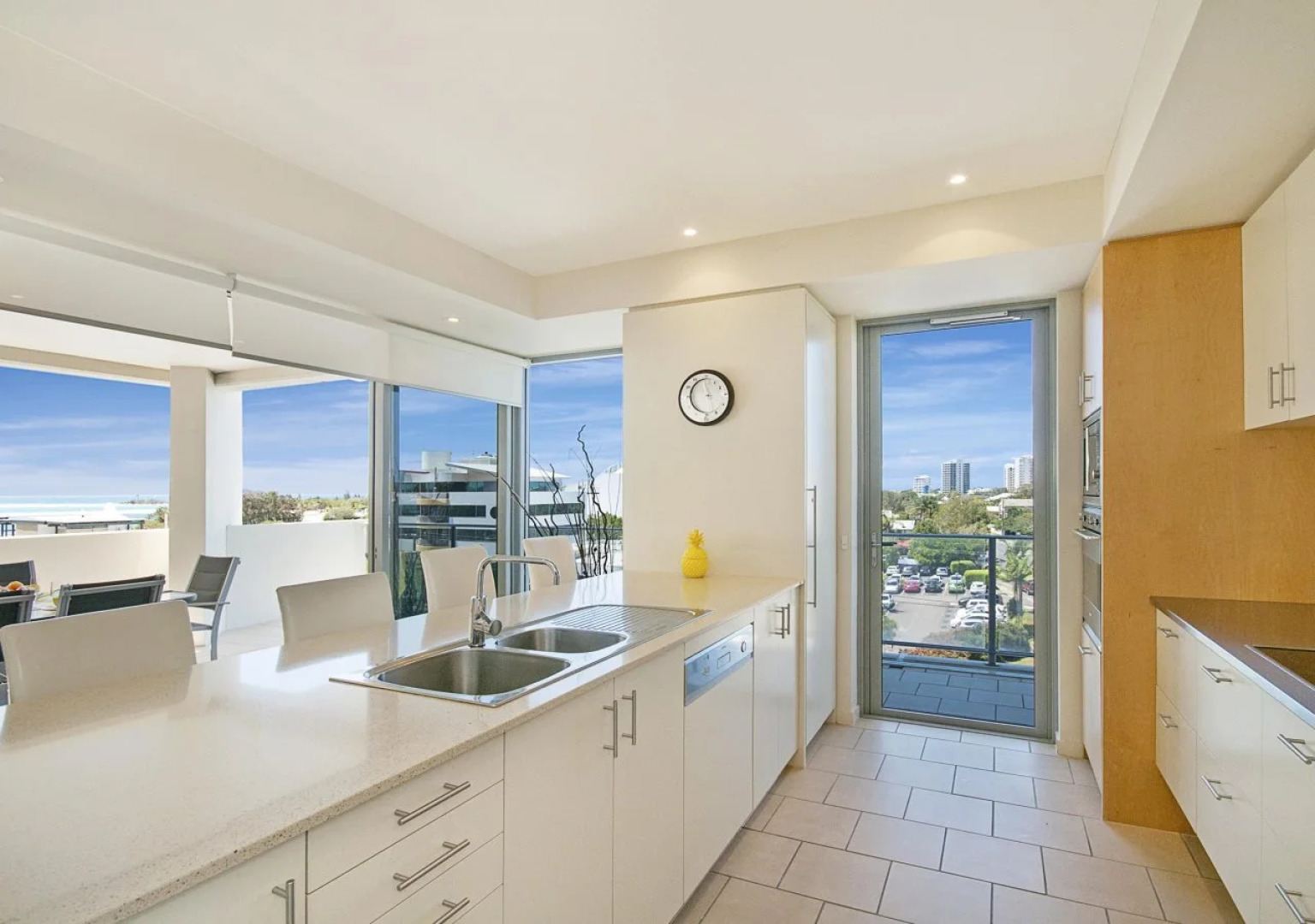 Space Holiday Apartments