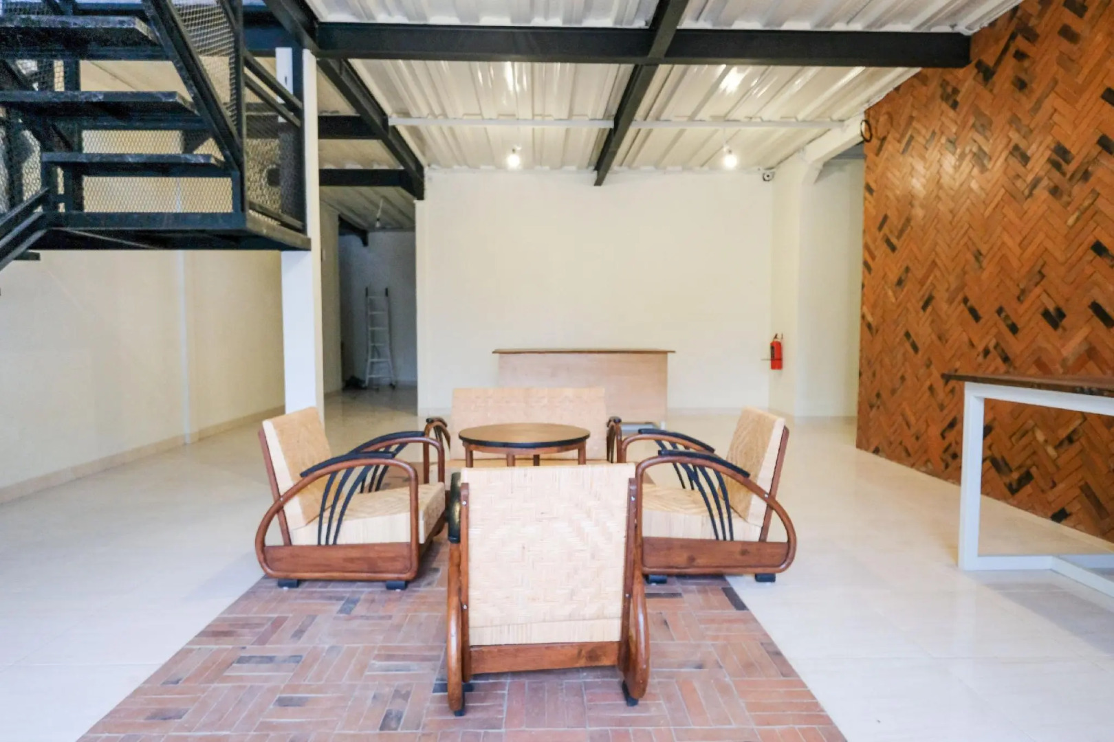 Super OYO Collection O 2383 Andongkoe 64 Salatiga