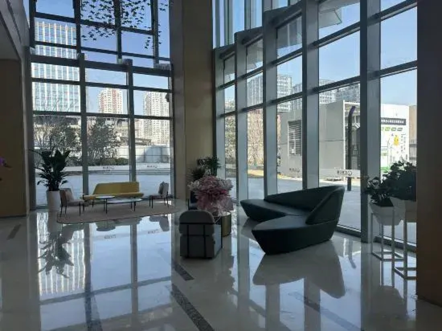Dream Inn Hotel (Songjiazhuang Subway Station Branch)