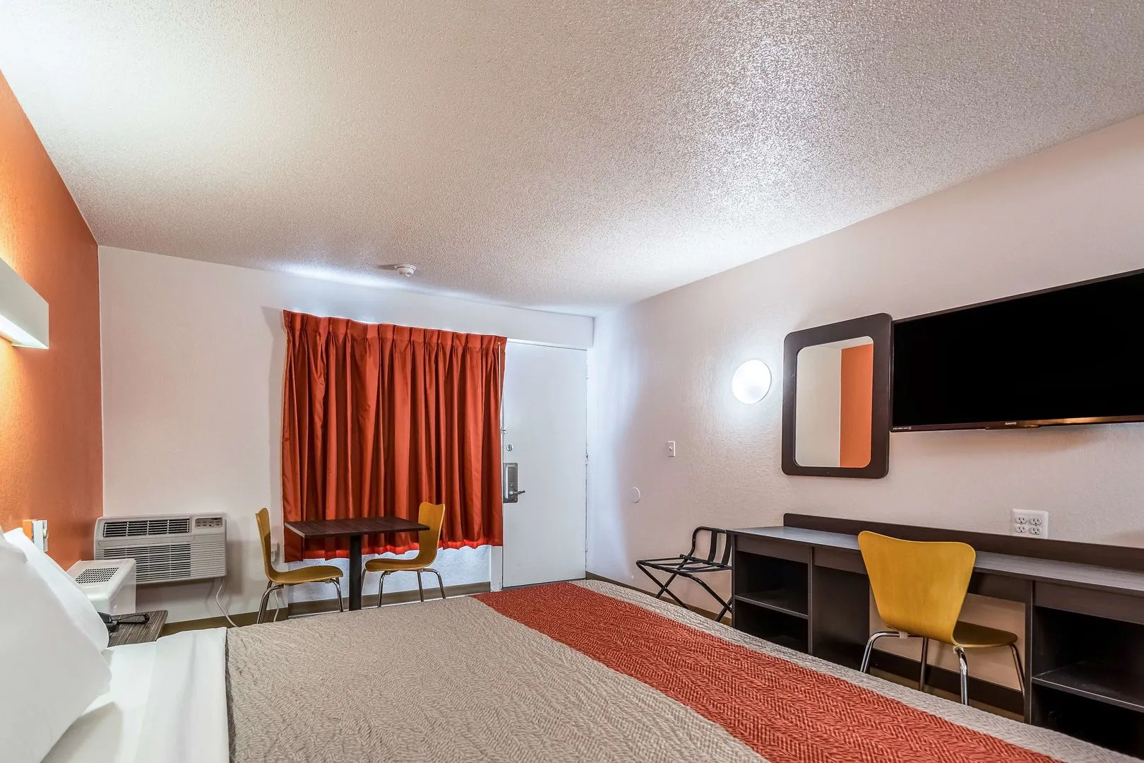 Motel 6 Schenectady, NY