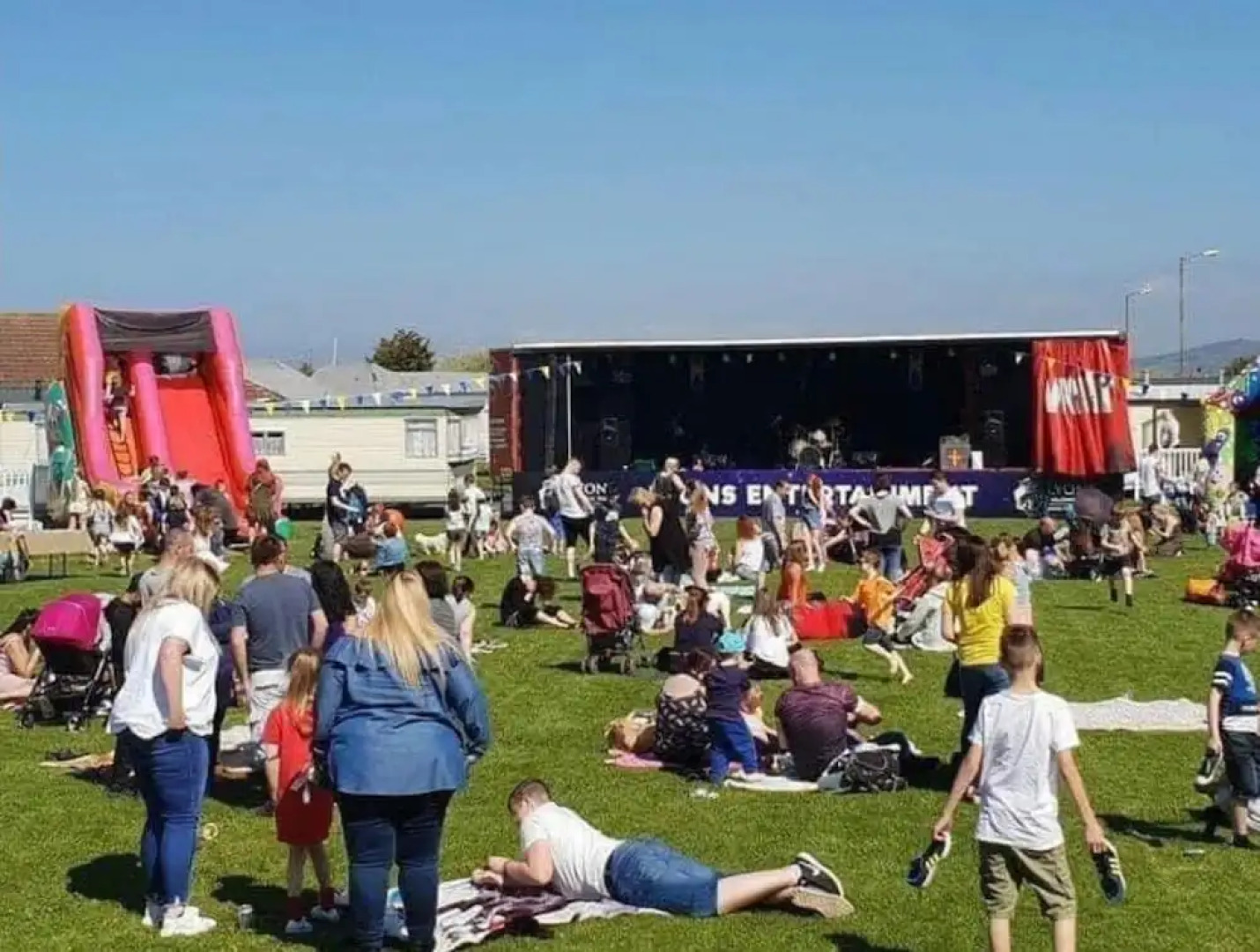 3 Bed, Sleeps 6, Parking