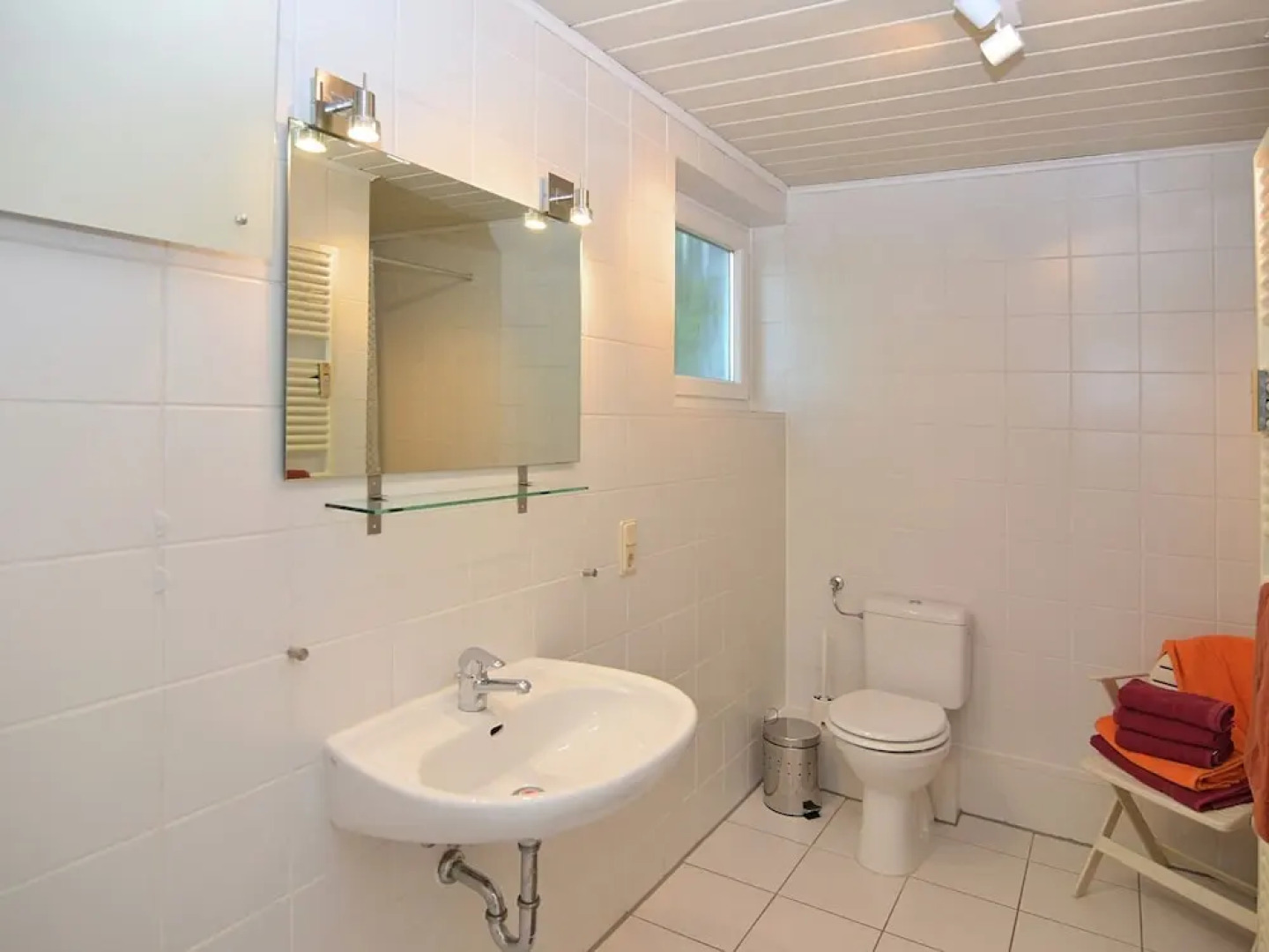 Flat With Mountain Views in Welferode