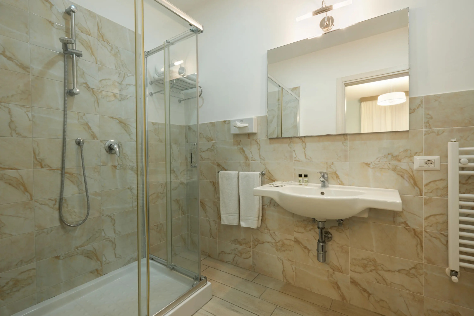 Sea Breeze Residence