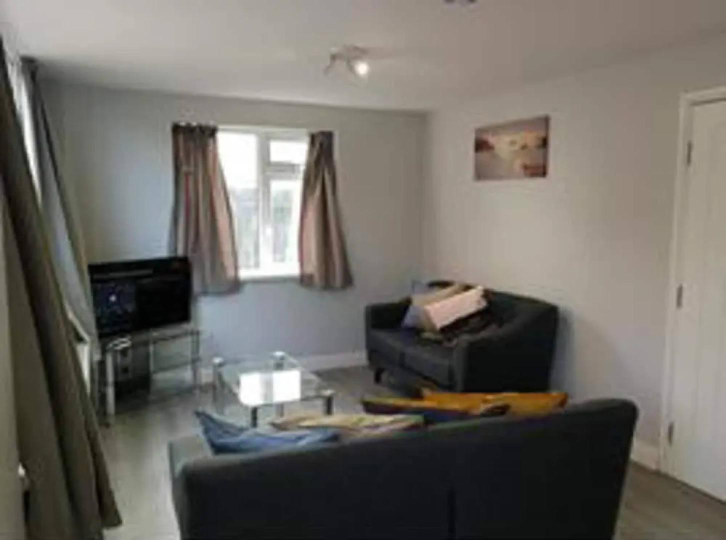 Bluewater House - Immaculate 4-bed in Greenhithe