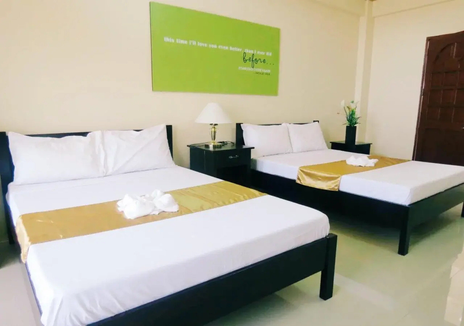 The Q Hotel & Restaurant