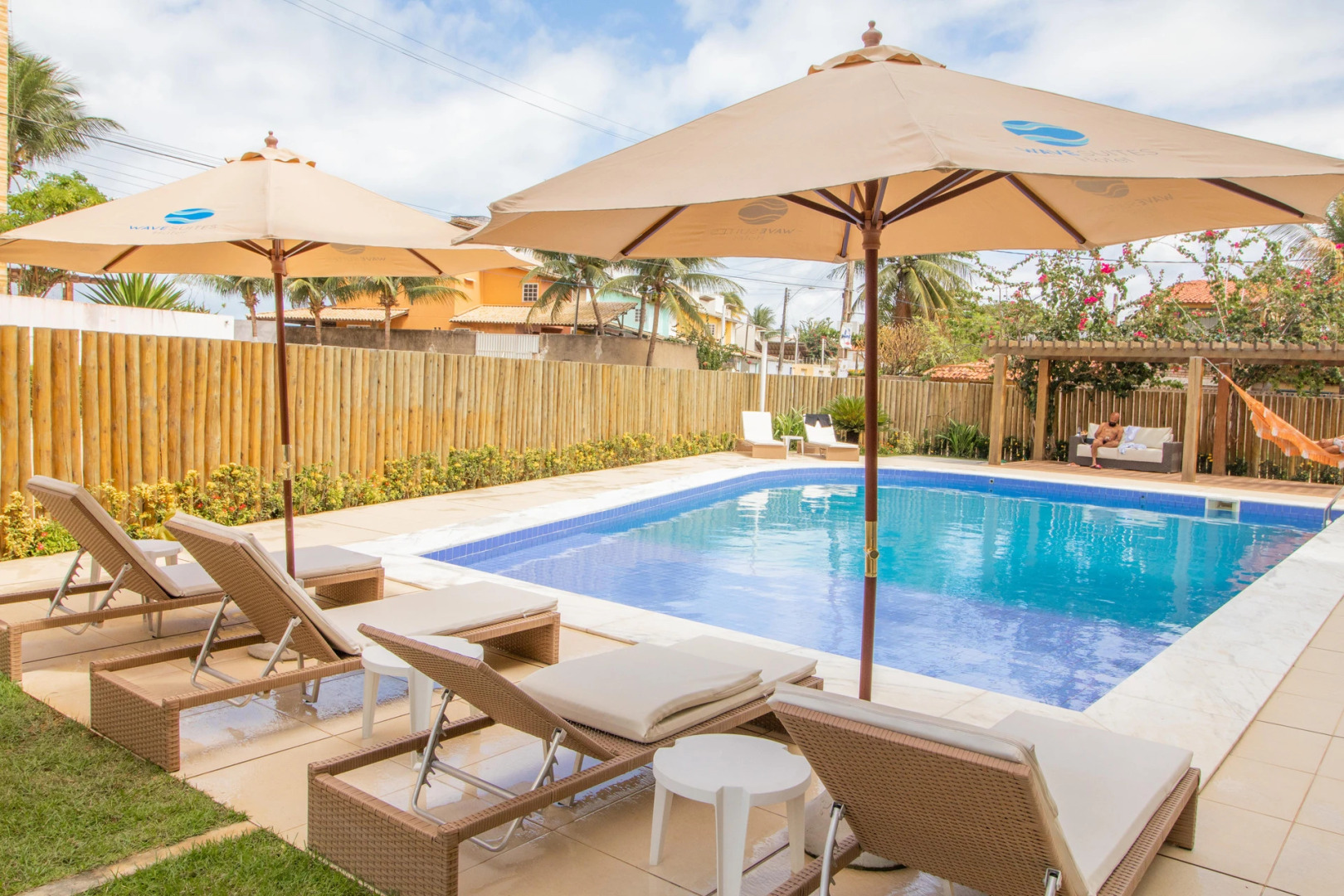 Wave Suítes Hotel & Lounge Bar