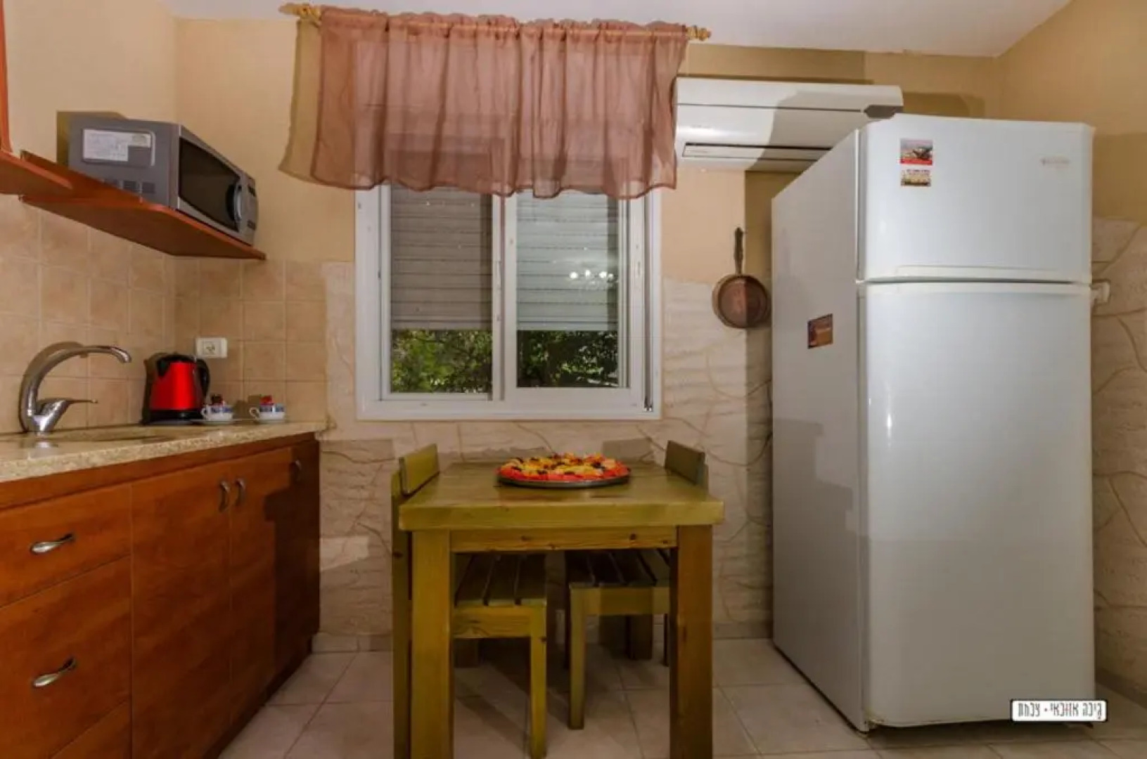 Moon Light Yavneʼel