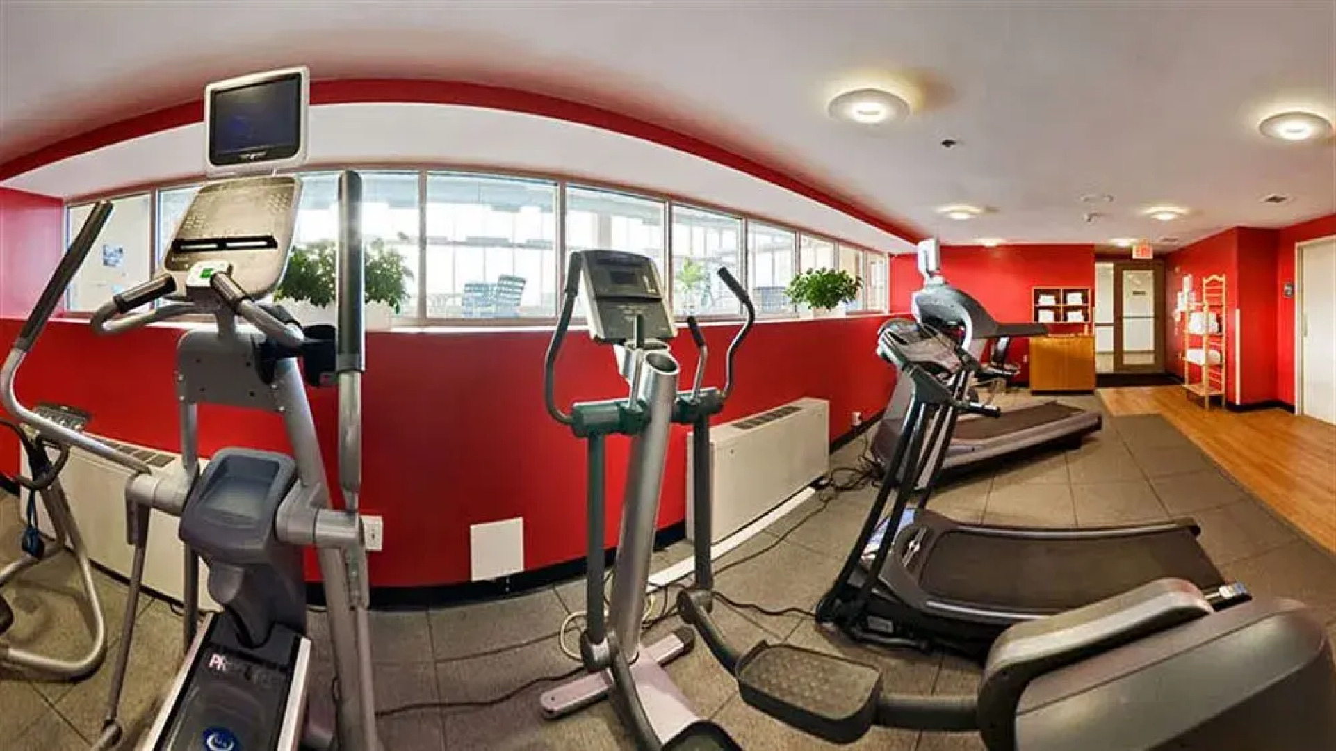 Dayton Grand Hotel-Downtown