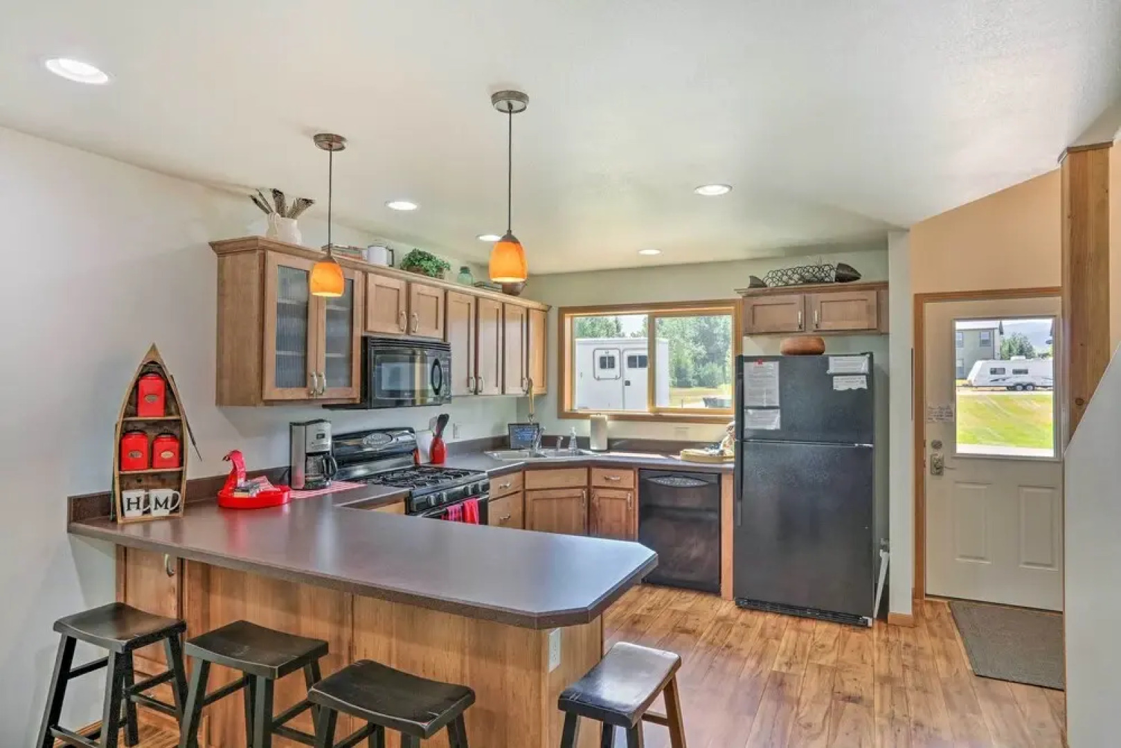 Near Skiing: Red Lodge Townhome w/ Hot Tub