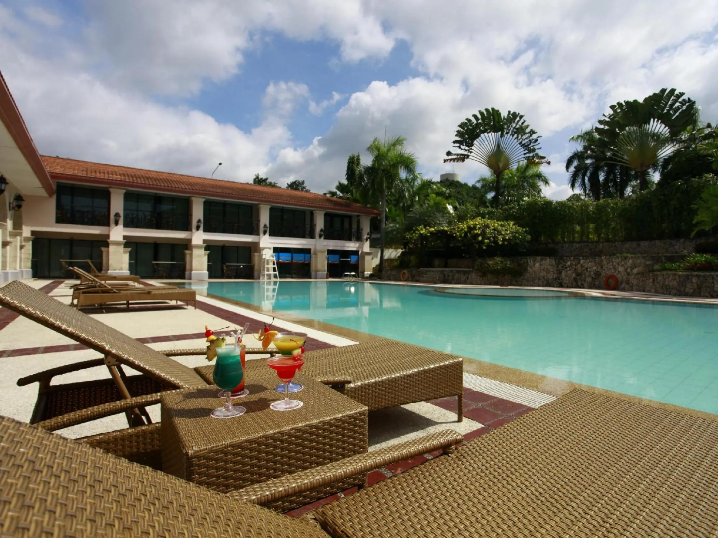 Waterfront Airport Hotel & Casino