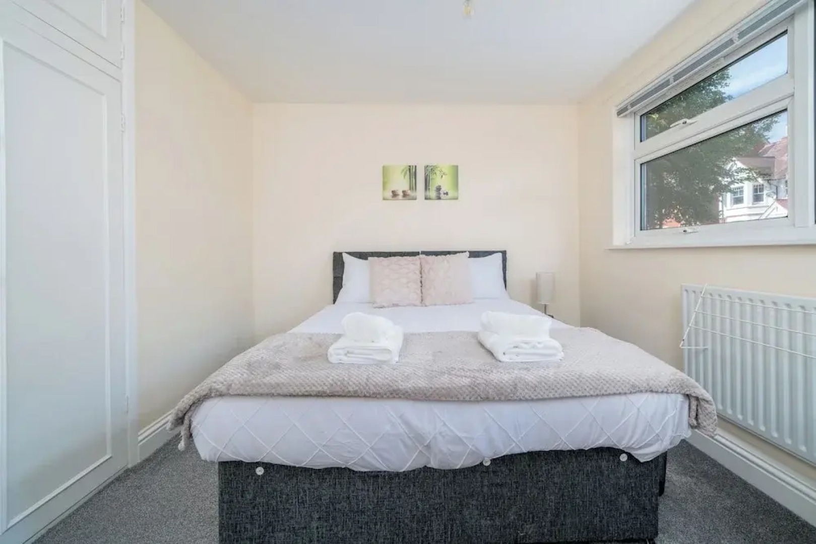Redhill Retreat - Cozy 2 Bedroom Apartment