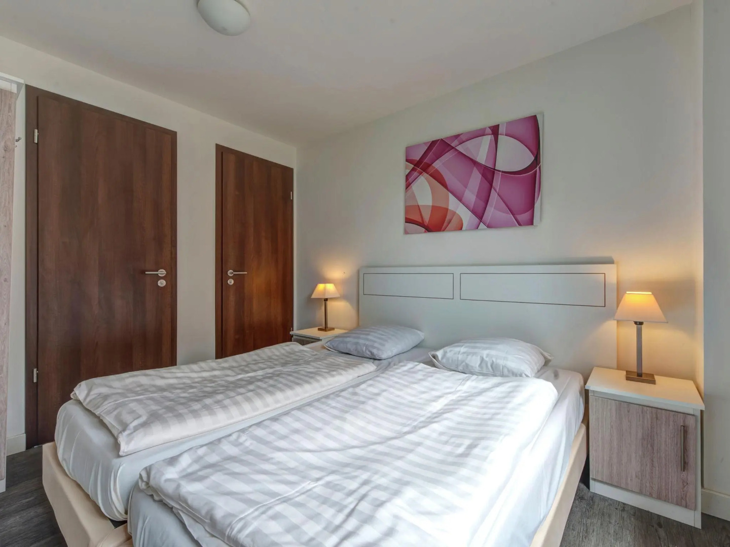 Villa With Bubble Bath, Solarium and Fireplace