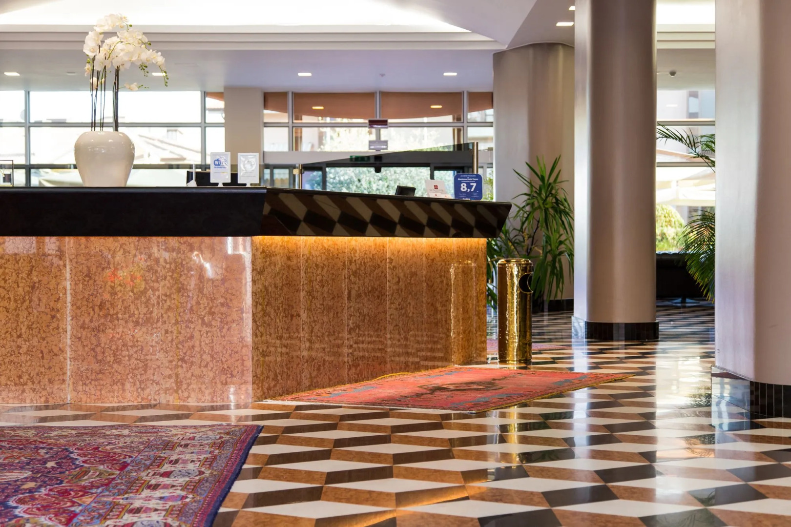 Montresor Hotel Tower