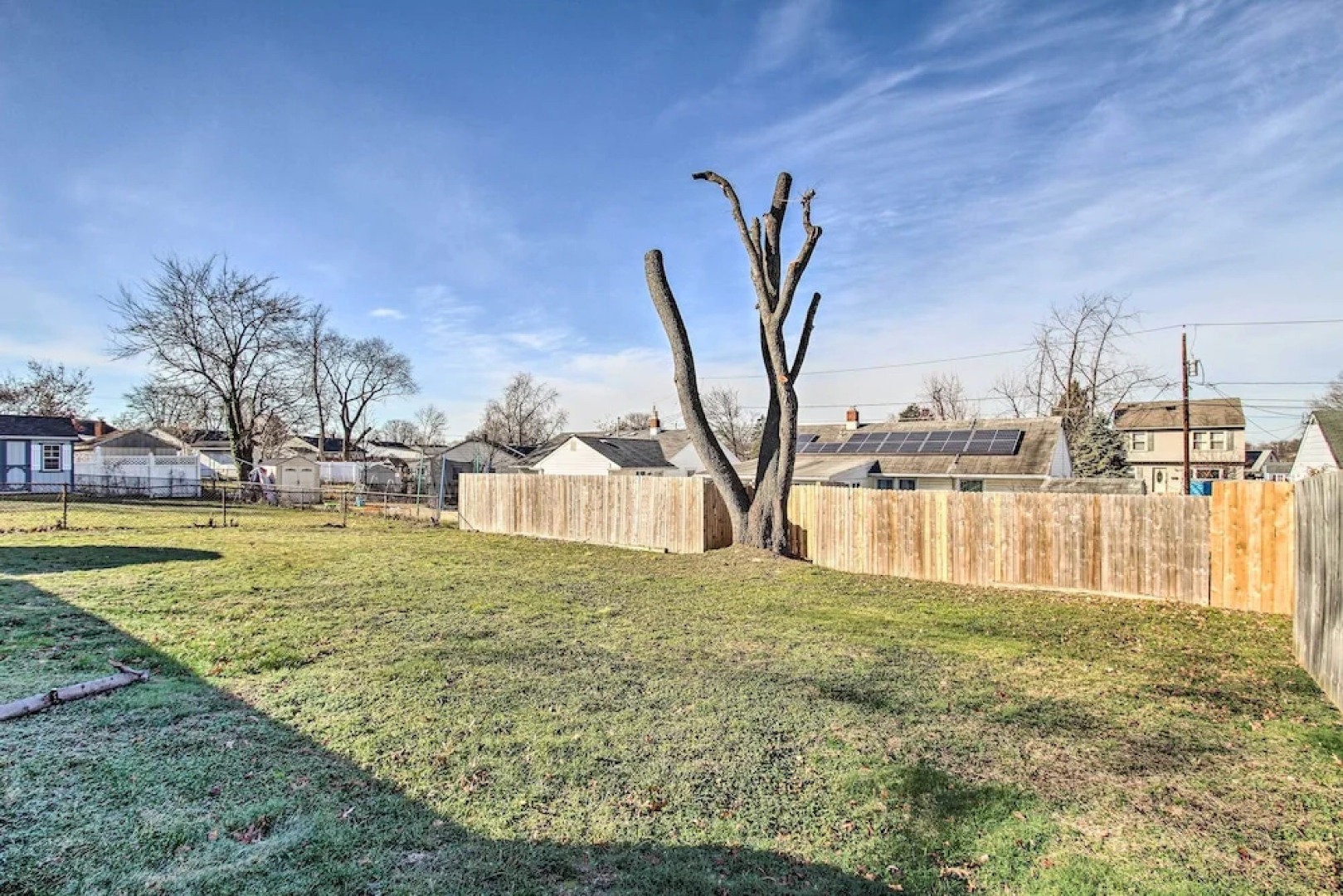 House w/ Pellet Smoker & Grill, 1 Mi to Lake!